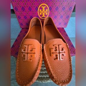 Tory Burch Lowell 2 Driver Orange Loafers